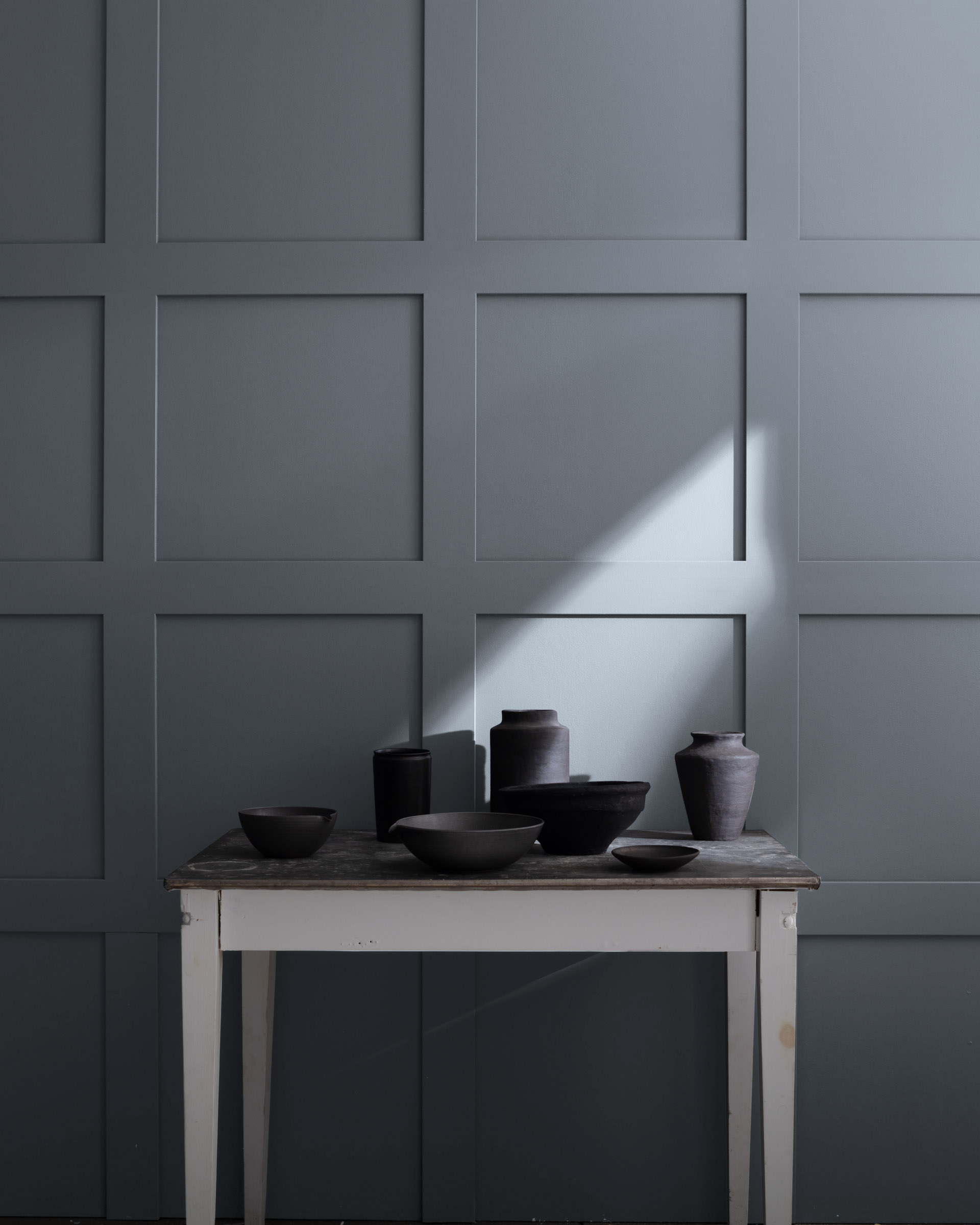 2120-40 Smoke Gray