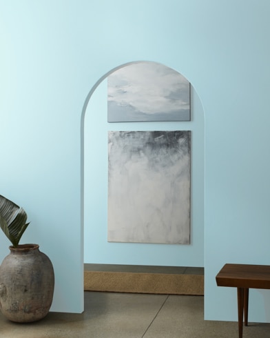 Painted wall with Teardrop Blue 2053-60
