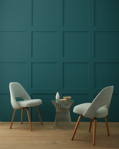 Painted wall with Deep Sea Green 735