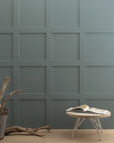 Painted wall with Porch Swing CSP-750