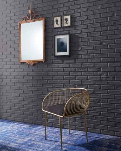 Painted wall with Almost Black 2125-20