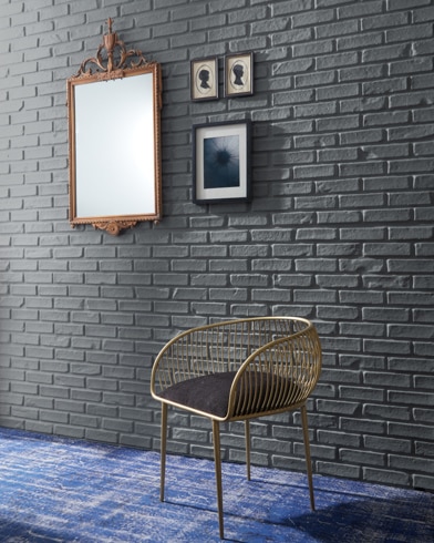 Painted wall with Charcoal Slate HC-178