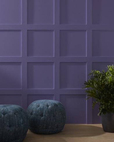 Painted wall with Dark Lilac 2070-30