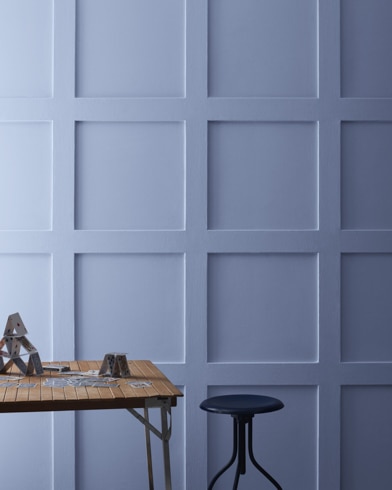 Painted wall with Blue Pearl 1433