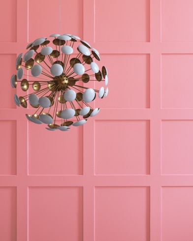 Painted wall with Pretty in Pink 1334