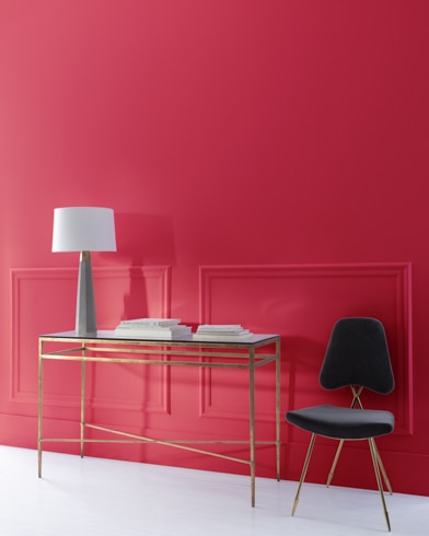Painted wall with Candy Cane Red 2079-10