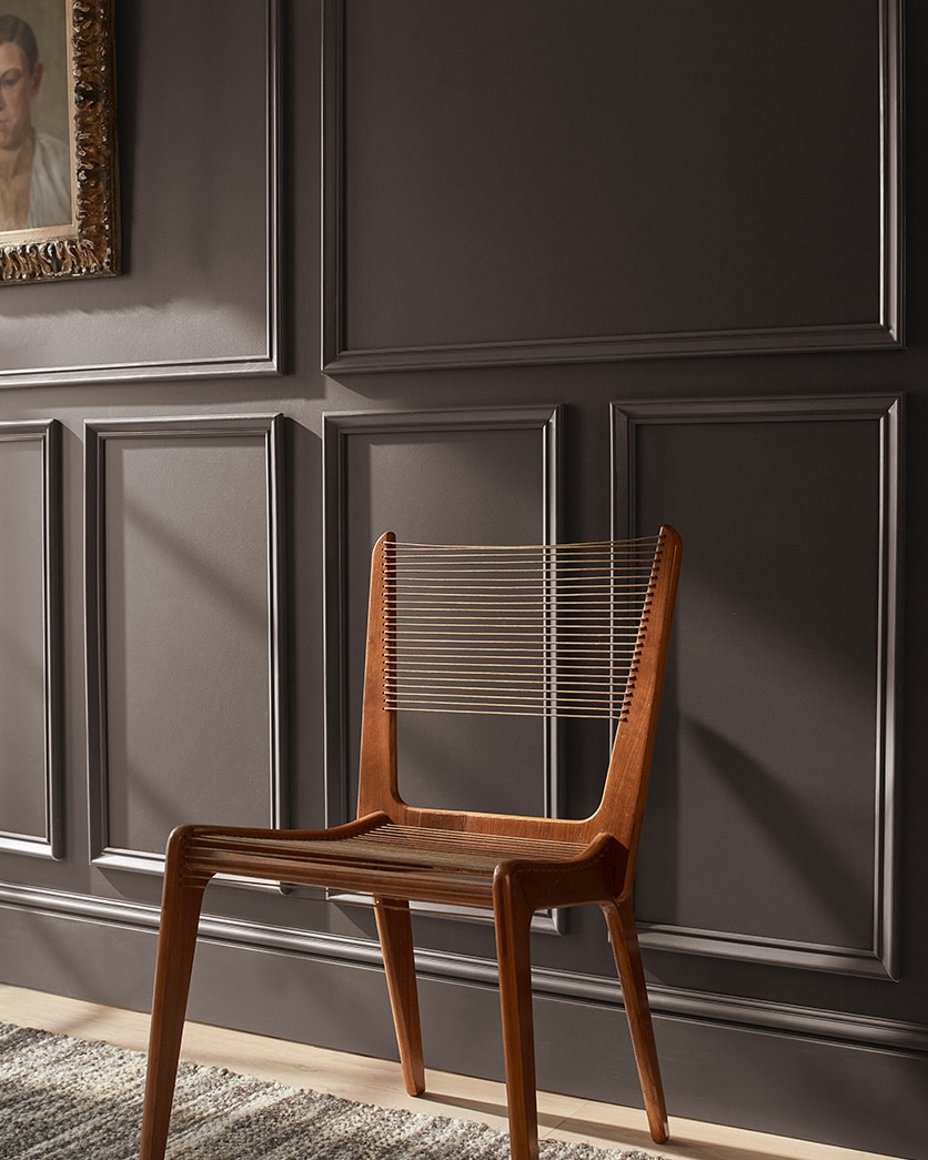 Painted wall with Silhouette 2130-20