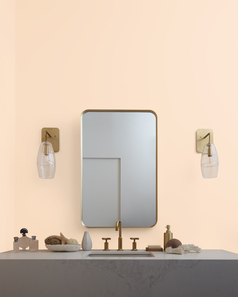 086 Apricot Tint