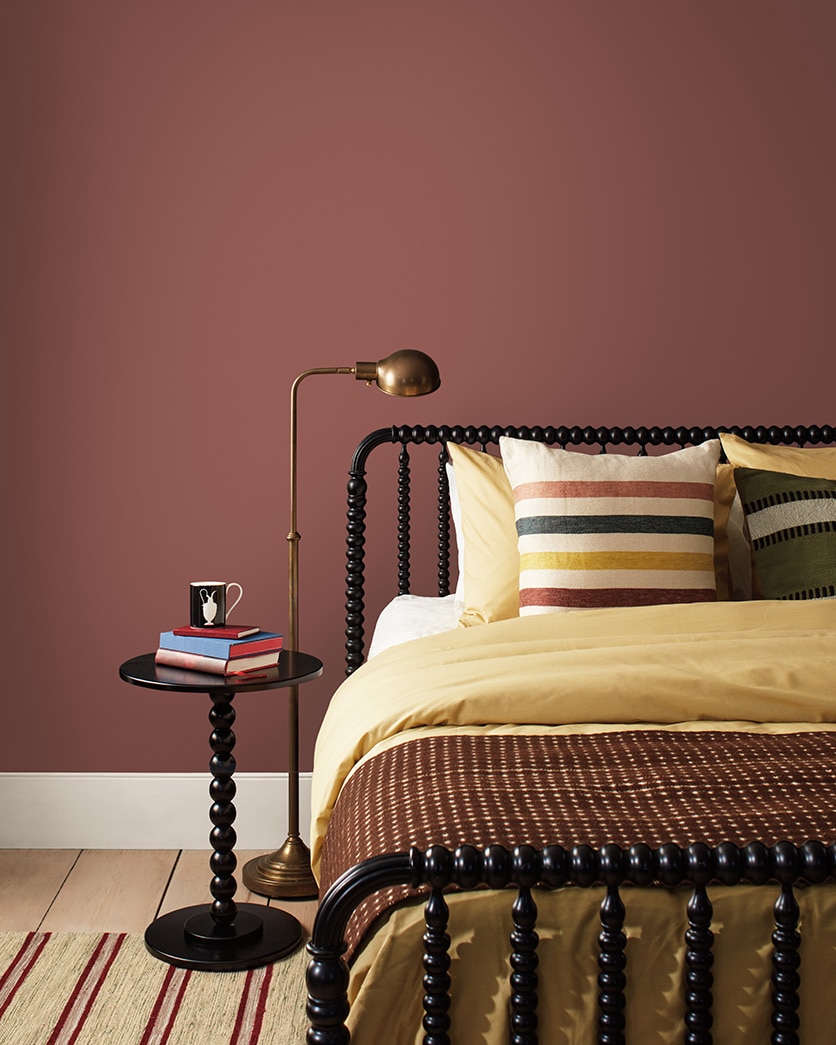 Painted wall with Southwest Pottery 48