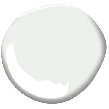 Benjamin Moore CC-10 Ultra White paint swatch